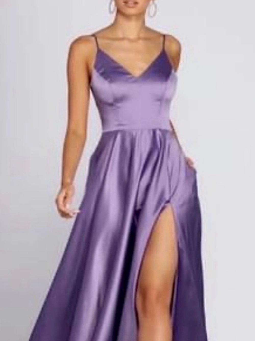 Lavender Satin V-Neck Evening Gown with Side Slit Open Back Juniors 5/6 - Picture 4 of 7